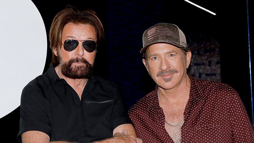 Brooks & Dunn to receive Willie Nelson Lifetime Achievement Award at 60th CMA Awards